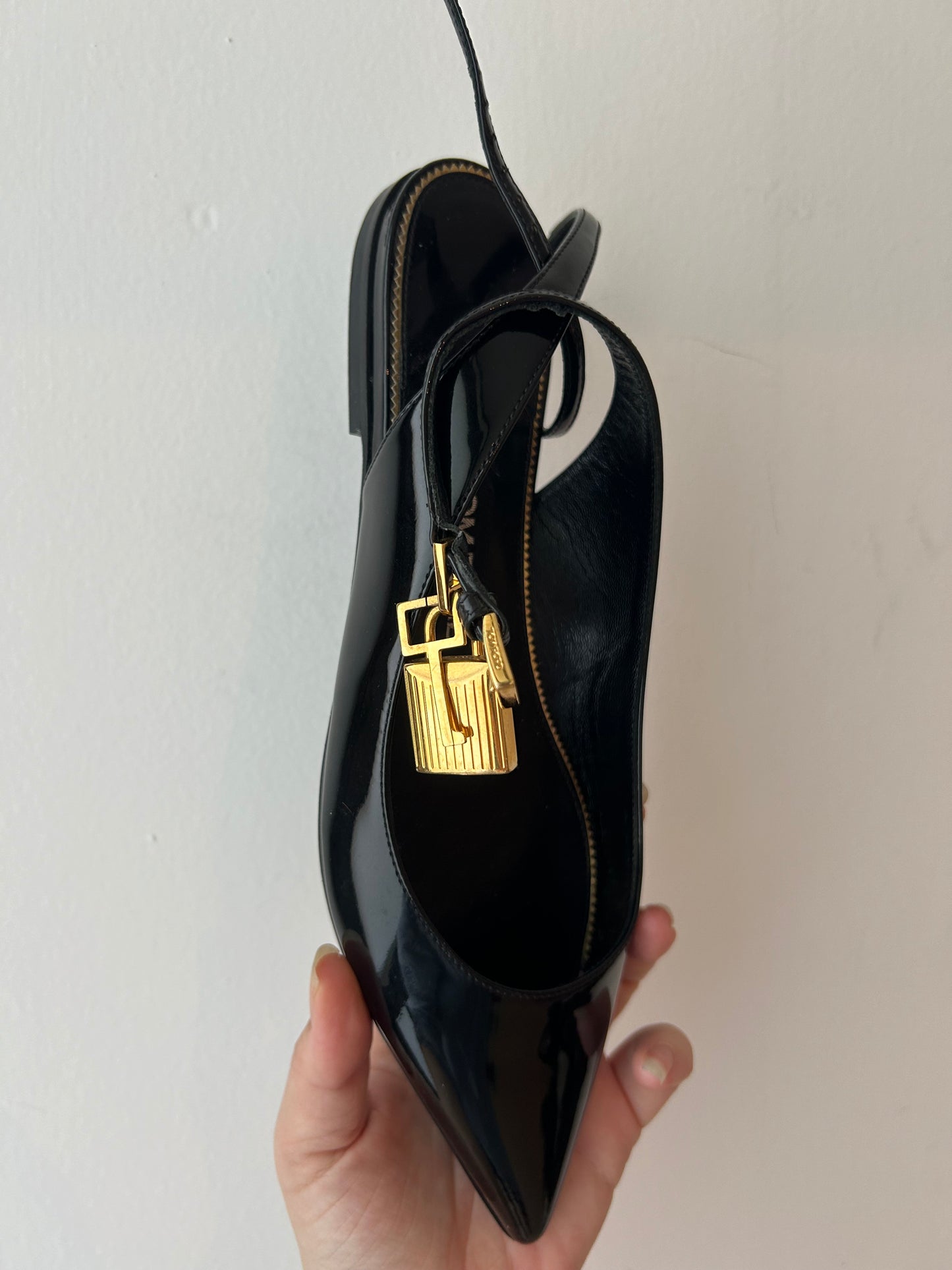 TOM FORD padlock sandals 36.5 EU