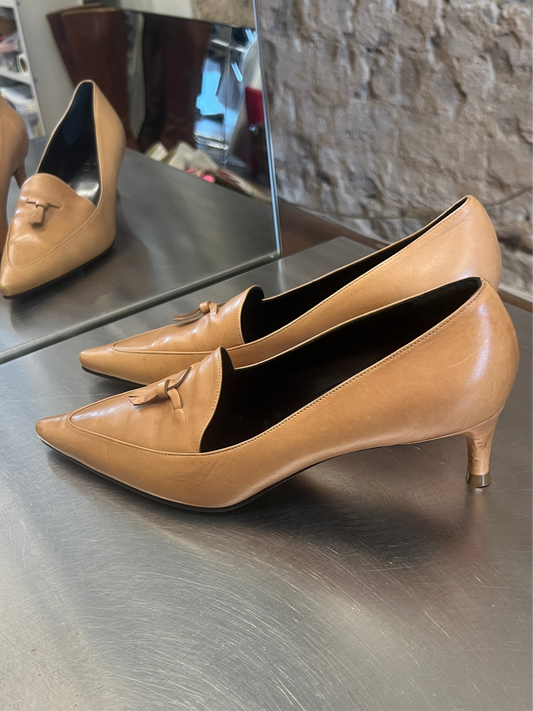 Gucci Tassel Kitten Heels