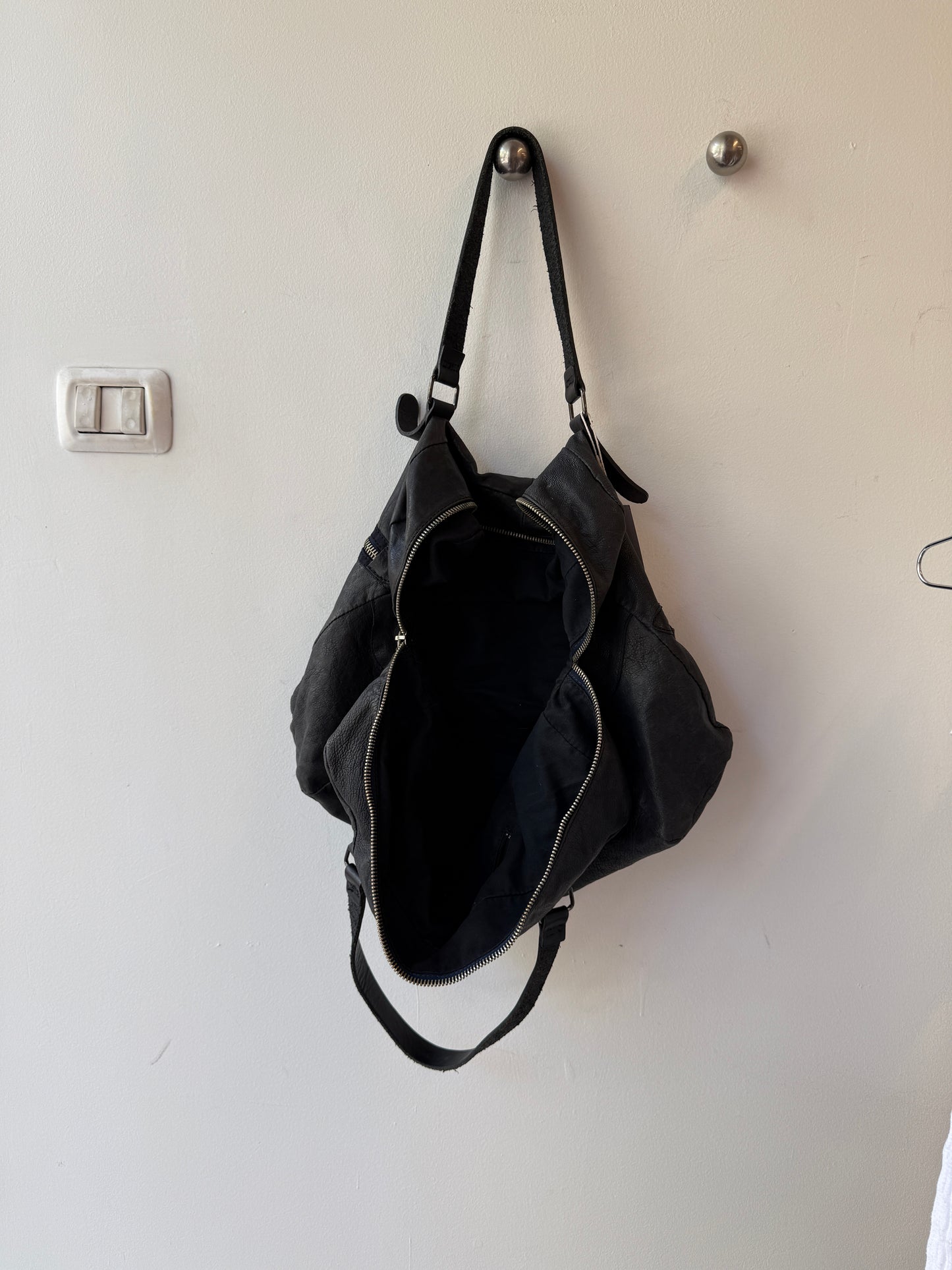 Ixos Italian Nappa Leather Oversized Bag