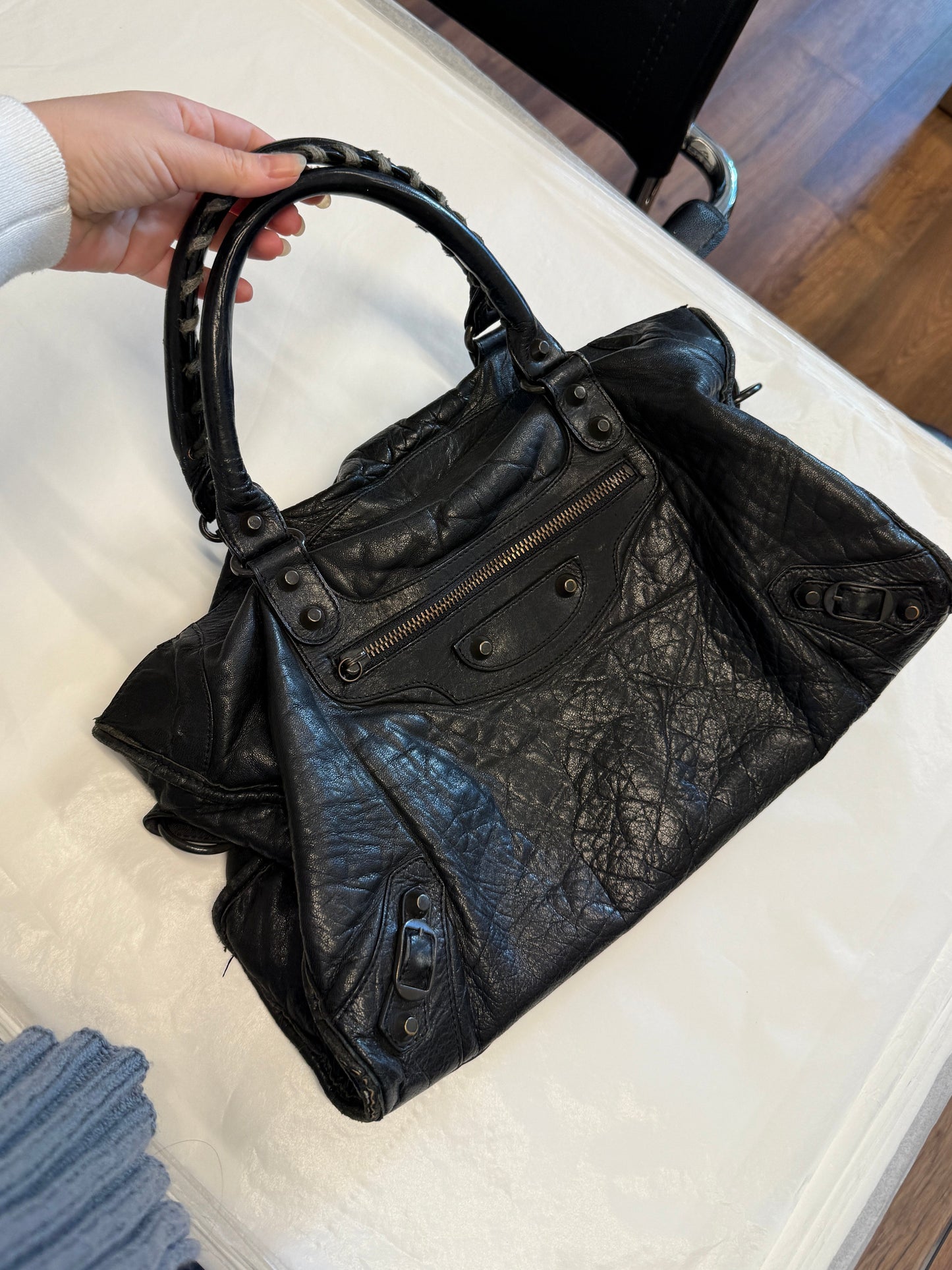 Balenciaga City Bag – mid 2000s