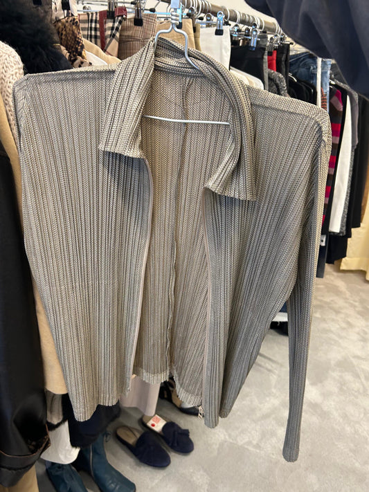 ISSEY MIYAKE PLEATS PLEASE top