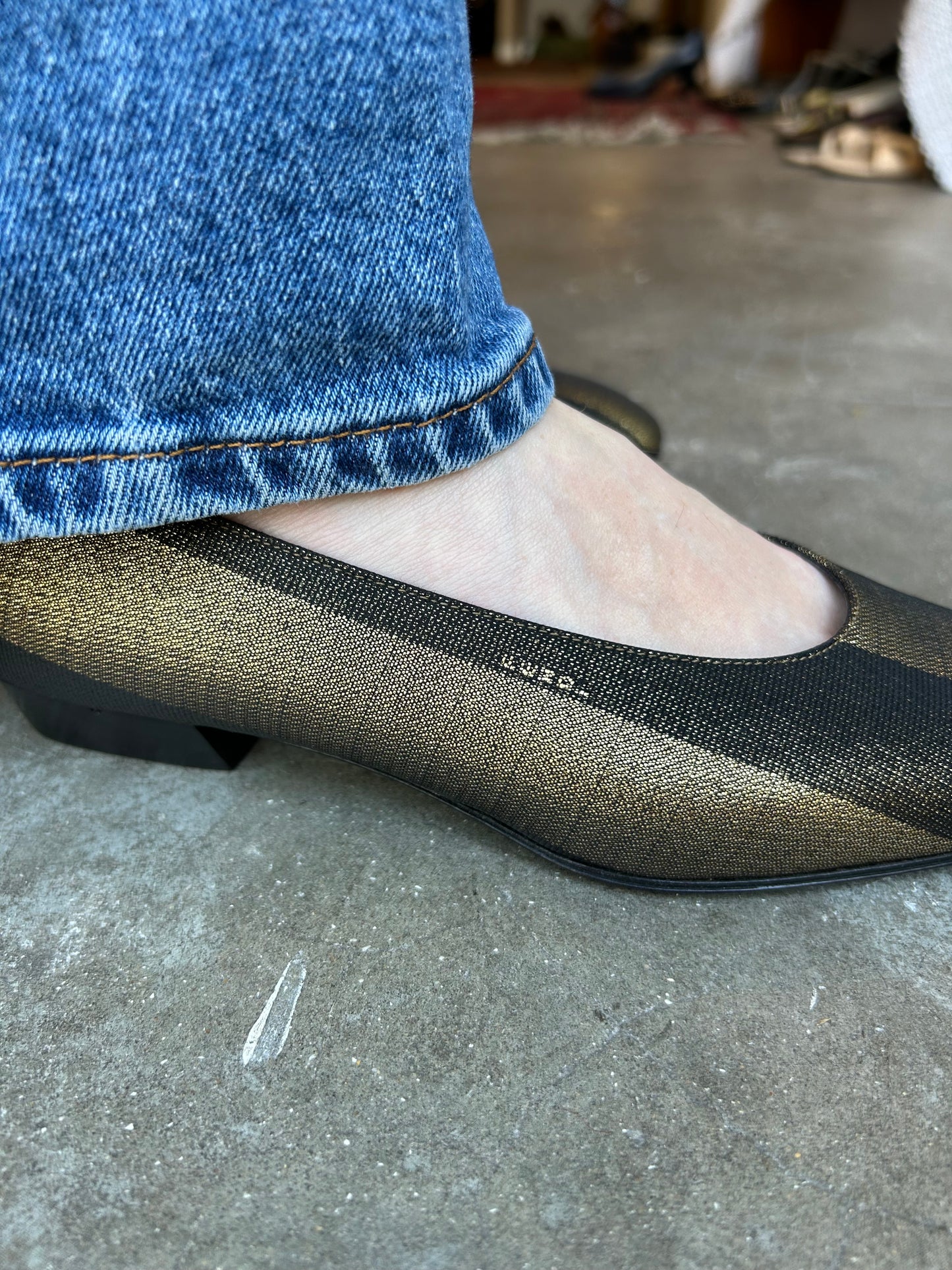 FENDI 90’s golden flats 36.5 EU