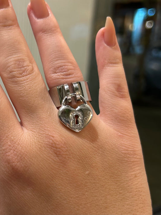 D&G Dolce Gabbana rare silver heart ring