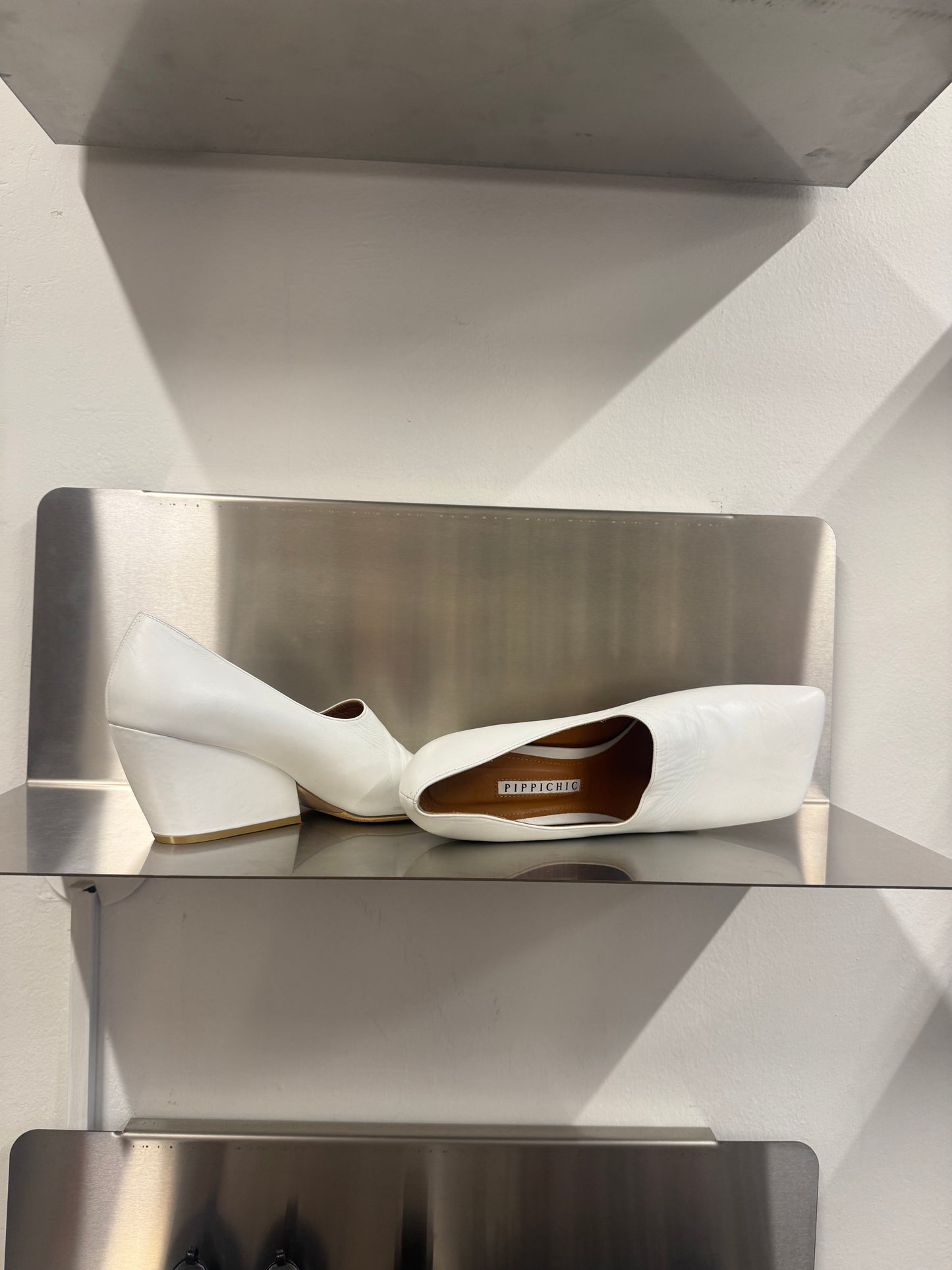 Pippichic White Leather Wedge Mules
