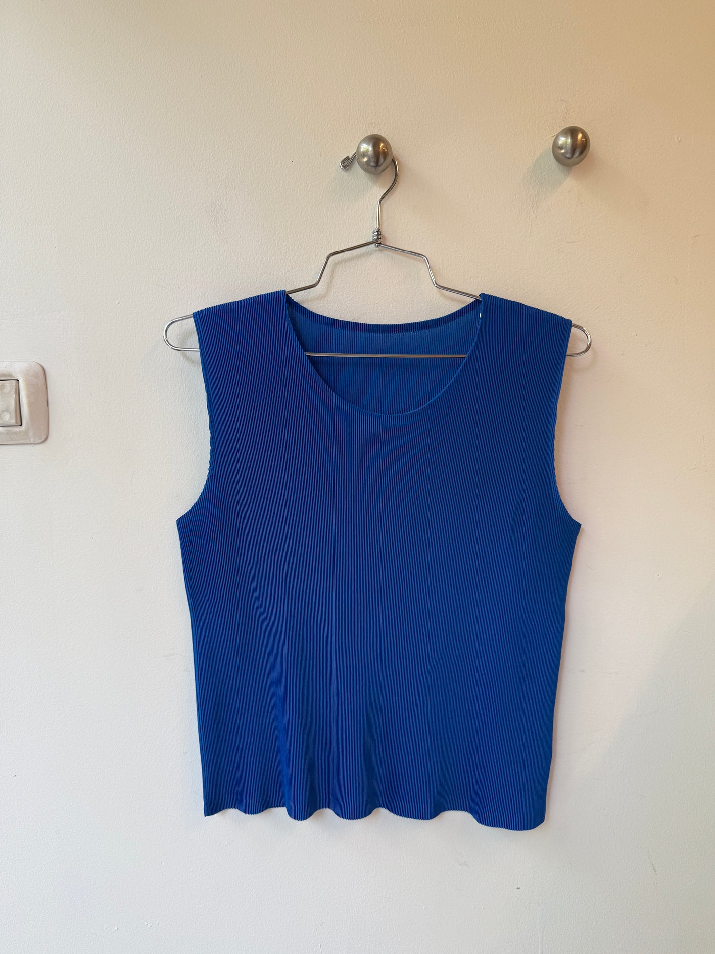 Pleats Please - Issey Miyake Sleeveless Top