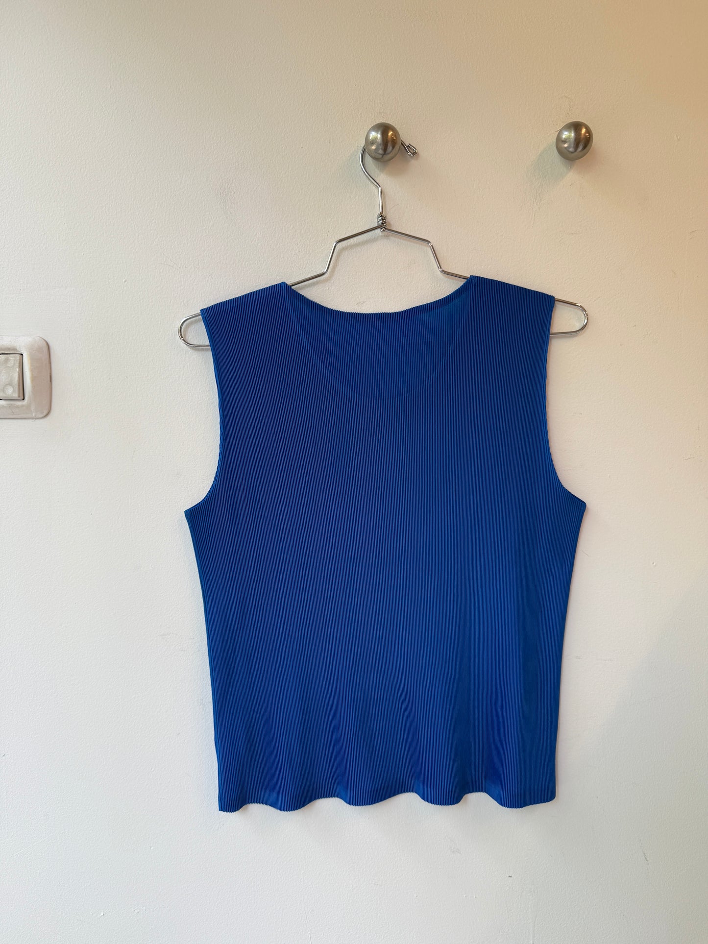 Pleats Please - Issey Miyake Sleeveless Top