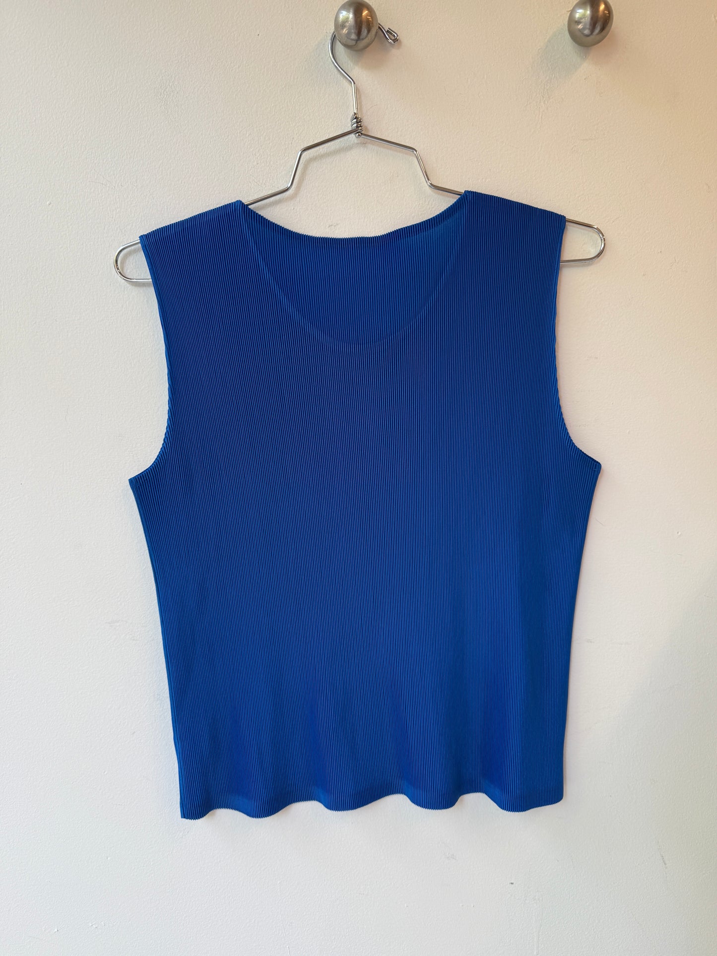 Pleats Please - Issey Miyake Sleeveless Top